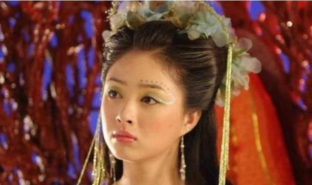 蒋欣|37岁蒋欣瘦成王子文，体重不过百，告别微胖女神，直言减肥并不难