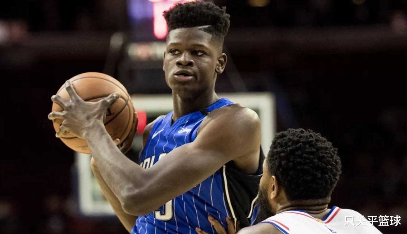 湖人隊|湖人2換1交易出爐！詹眉最強內線降臨！莊神被邊緣化？