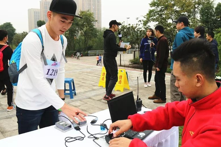 教师|本科毕业生职业幸福感排名出炉，教师排名很真实，榜首在意料之中