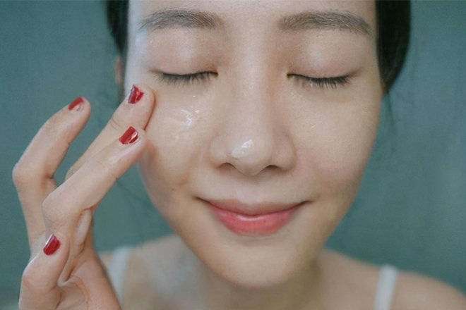 保湿 为什么要使用精华液呢?抗皱精华液真的有效吗?