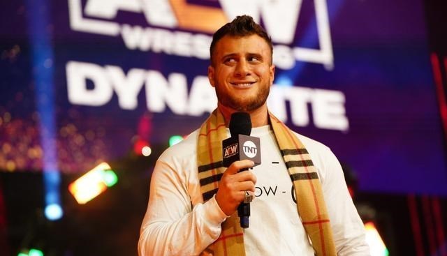 小陈有说 送葬者亮相沙特！MJF：无论技巧还是演讲，我全面碾压罗曼！