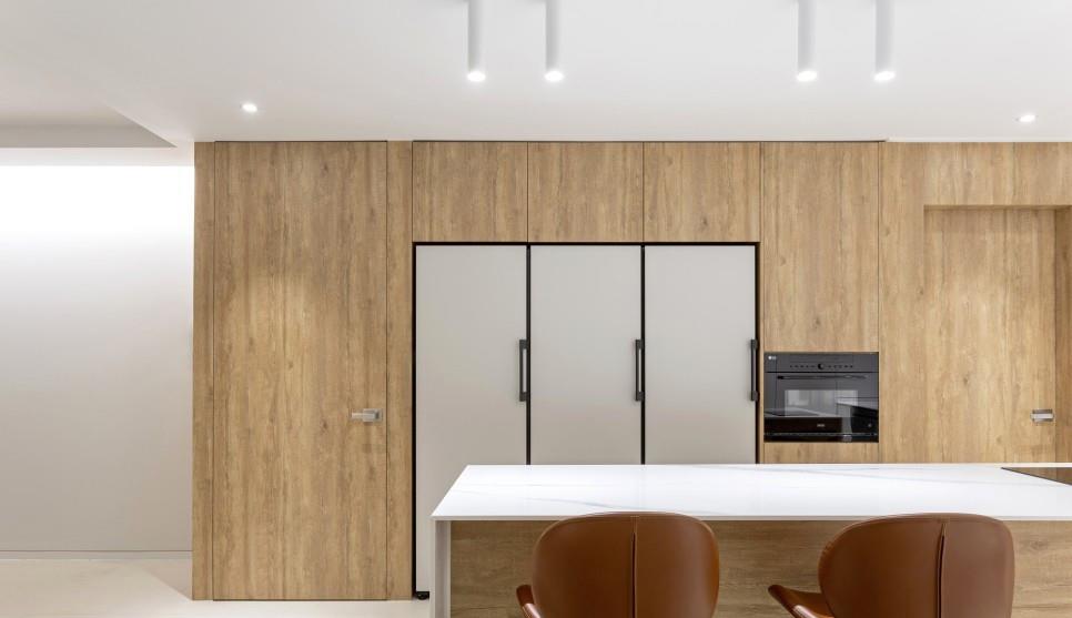 99㎡的家境界不一般，入户造景美得移不开眼，把家布置得别致雅观