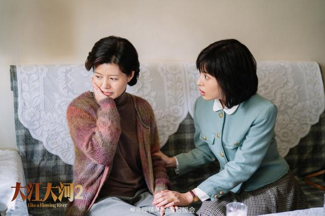 傅程鹏|为丈夫放弃演艺，付出21年不如小三上位，如今和儿子相依为命