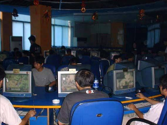 女孩|热血传奇：传奇为什么巅峰期不长，为什么还那么有影响力呢？