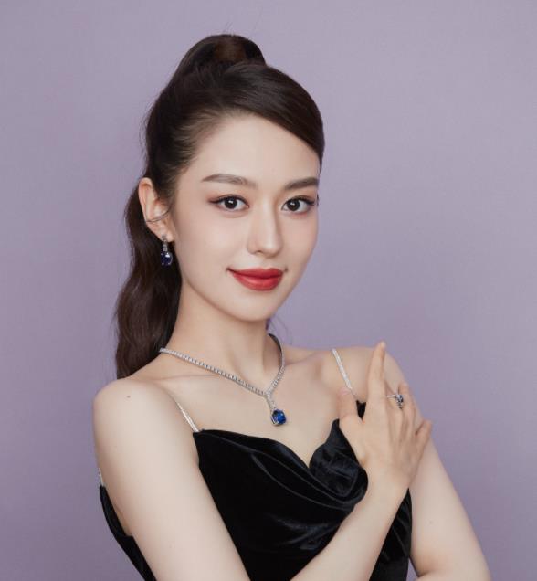 去不掉的个性|《夏日少年派》马嘉祺出现很意外，首位女嘉宾登场，网友反倒淡定