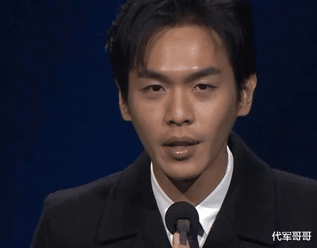 蒋欣|盘点2021年瘦身成功的八大明星，谁最让人羡慕？