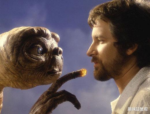 外星人 地球上真的存在外星人？为何普通人看不见？保罗·赫勒：有协议