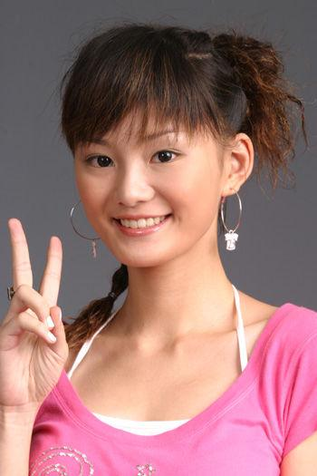 明星|曾经大火的《红苹果乐园》，18年后男主全线颜值崩塌，女主成三线