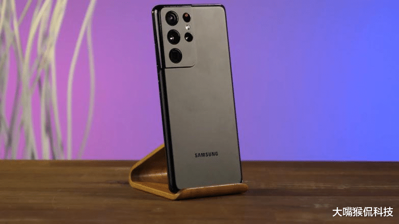 三星|三星机皇再降两三千冲击市场!第四季度销量会转好吗?