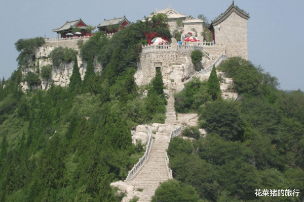  不要只知道泰山，山东另一处5A级名山，海拔不高，景色堪称一绝