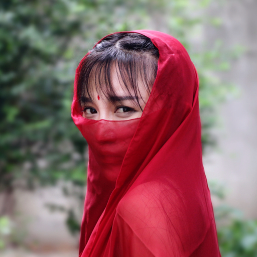 冯巩|滤镜破碎？李子柒真人终亮相，皮肤蜡黄脸臃肿网友：下地干活累的