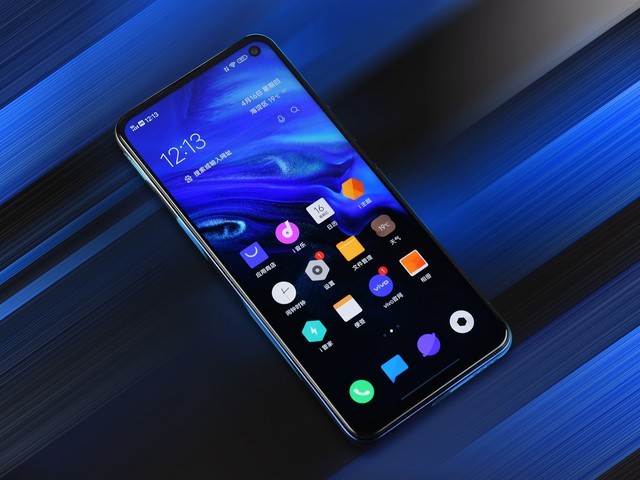 华为|iQOO Neo3全面评测：144Hz刷新率下性能之巅