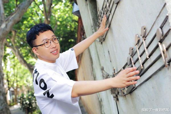 于正|于正不再隐瞒,发长文爆料多位明星!她却疯狂点赞,发生了什么?