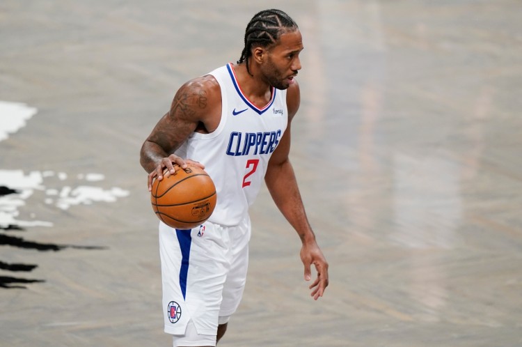 快船队|苦战42分钟，狂轰45+6+3！没看到全力詹，却遇到了全力卡