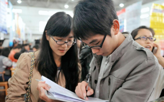 地下城与勇士|“抱歉，我们只看第一学历”，博士生找工作被HR拒绝，引起热议