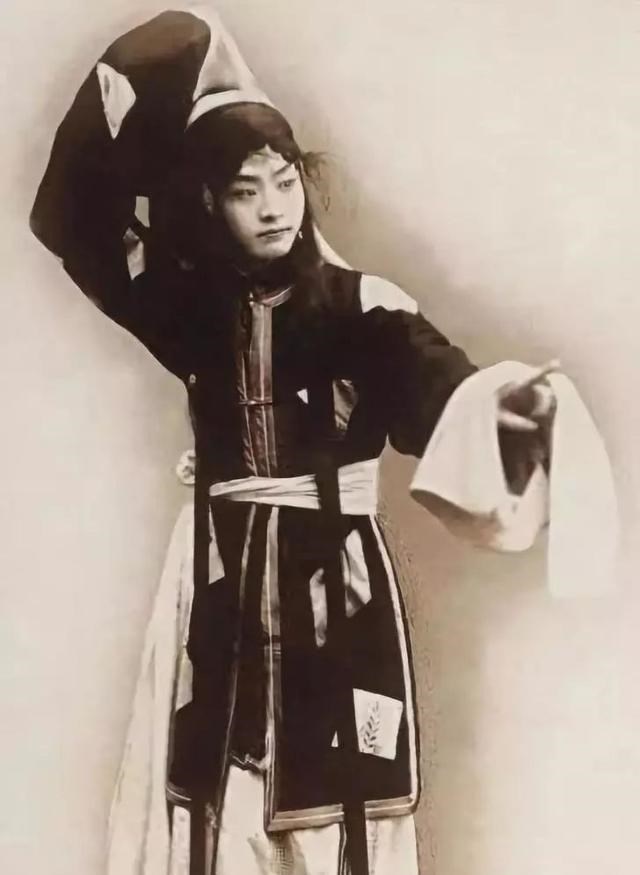 程砚秋|文革时期“旗手”最看重的京剧演员应是程砚秋大师和杜近芳