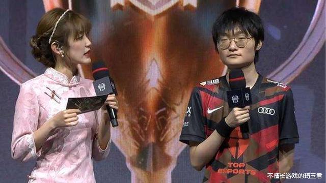 fpx战队|继Tian后，Lwx和Doinb也晋级德杯四强，所以FPX究竟是谁的问题？