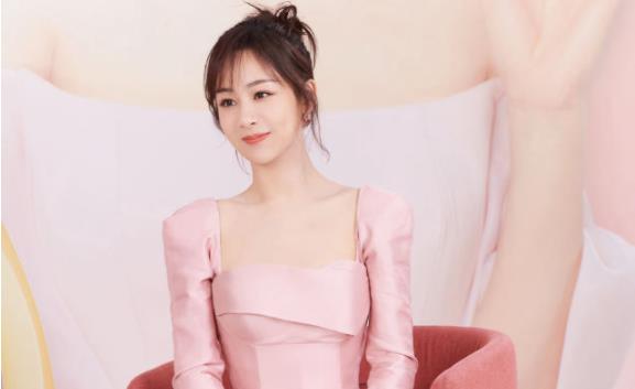 杨紫|曝杨紫故意缺席《萌探》，借机退出节目录制，反而为新综造势