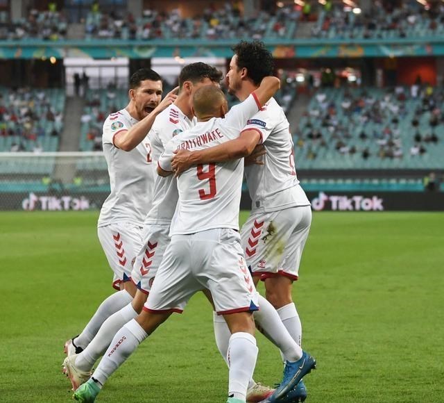 憨爸爸育儿|欧洲杯4强出炉：两大热门一争高下，英格兰送大黑马回家？