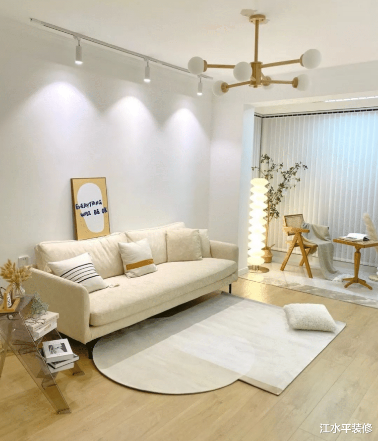 62平小户型装修案例,简单装修美观且实用,边边角角都可以利用