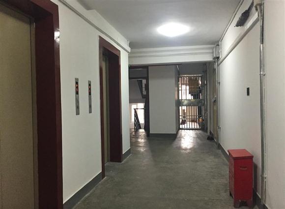 装修设计时尚圈儿 买房几梯几户才算好呢？听专业人一分析，说得好有道理！