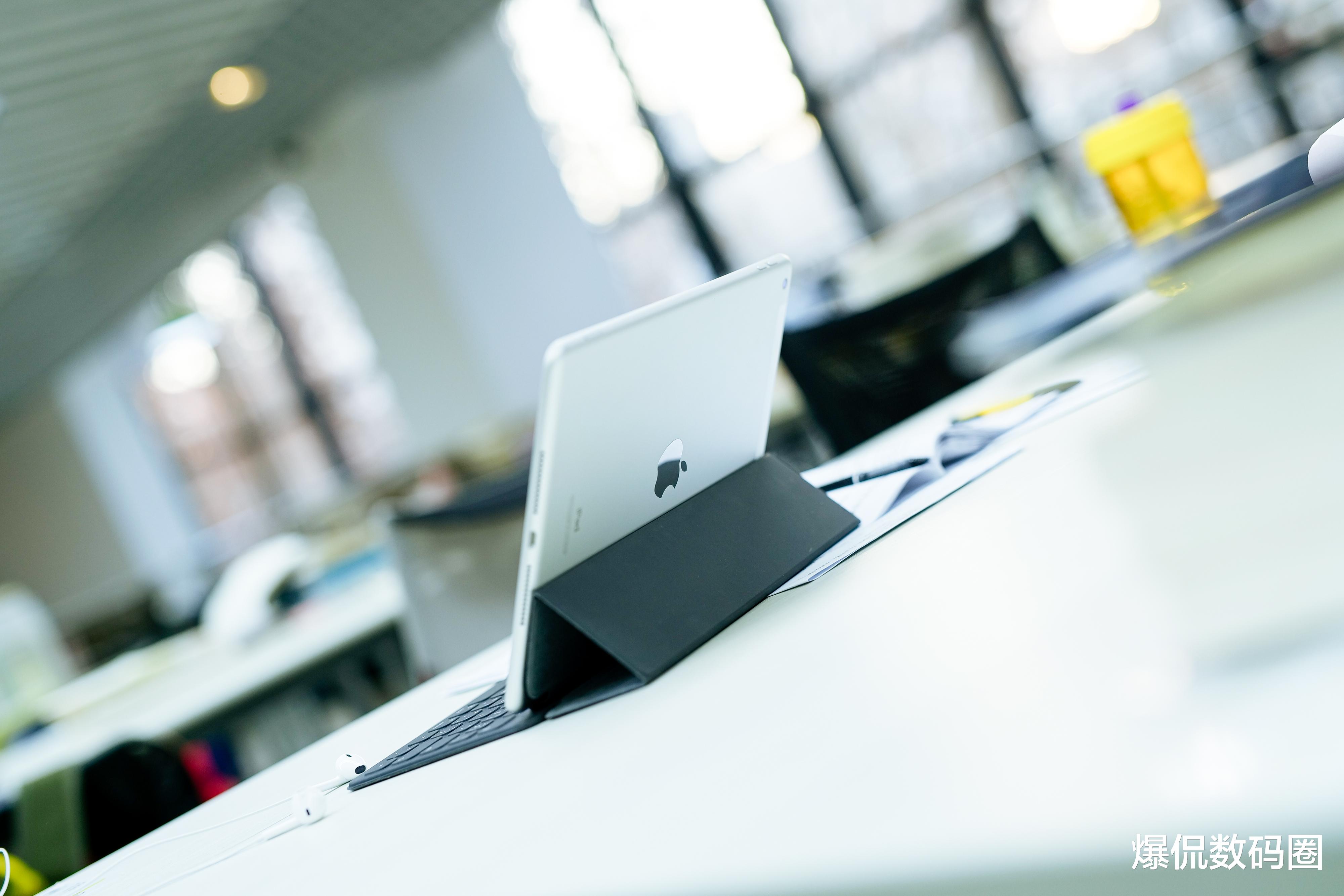 平板电脑|2021年终平板电脑大盘点：苹果笑看安卓内斗，小米、华为联手抗衡