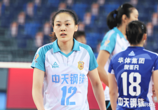 江苏女排|江苏女排7连胜仍该深思，倪非凡飞6次一传，全队失误数高达27次