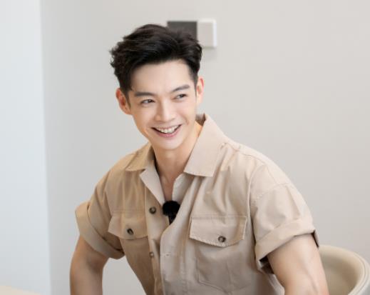 辰亦儒|《向往的生活》破24亿后，芒果再做经营综艺，景甜辰亦儒好会整！