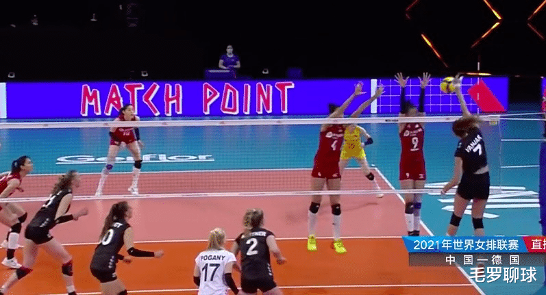 中国队|中国女排3-2绝境大反转！张常宁23分封神，德国教练向郎平竖拇指：服了