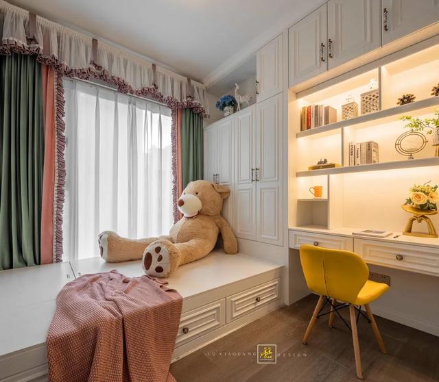 |93㎡简欧风，轻松舒适的华丽，浪漫精致而高级