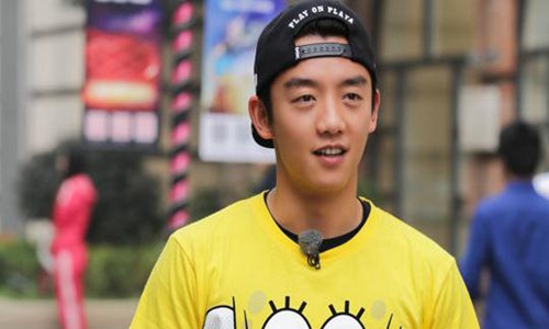 郑恺|为什么男不碰郑恺女不碰景甜 小猎豹父母是谁家庭背景深扒