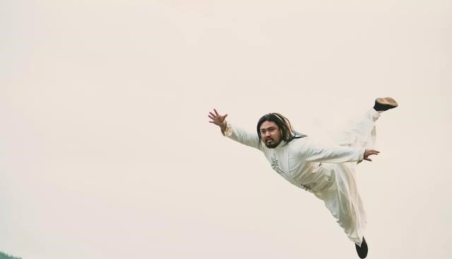 沈腾|上映10天票房仅319万，离开沈腾后，他频接烂片，已跌至低谷