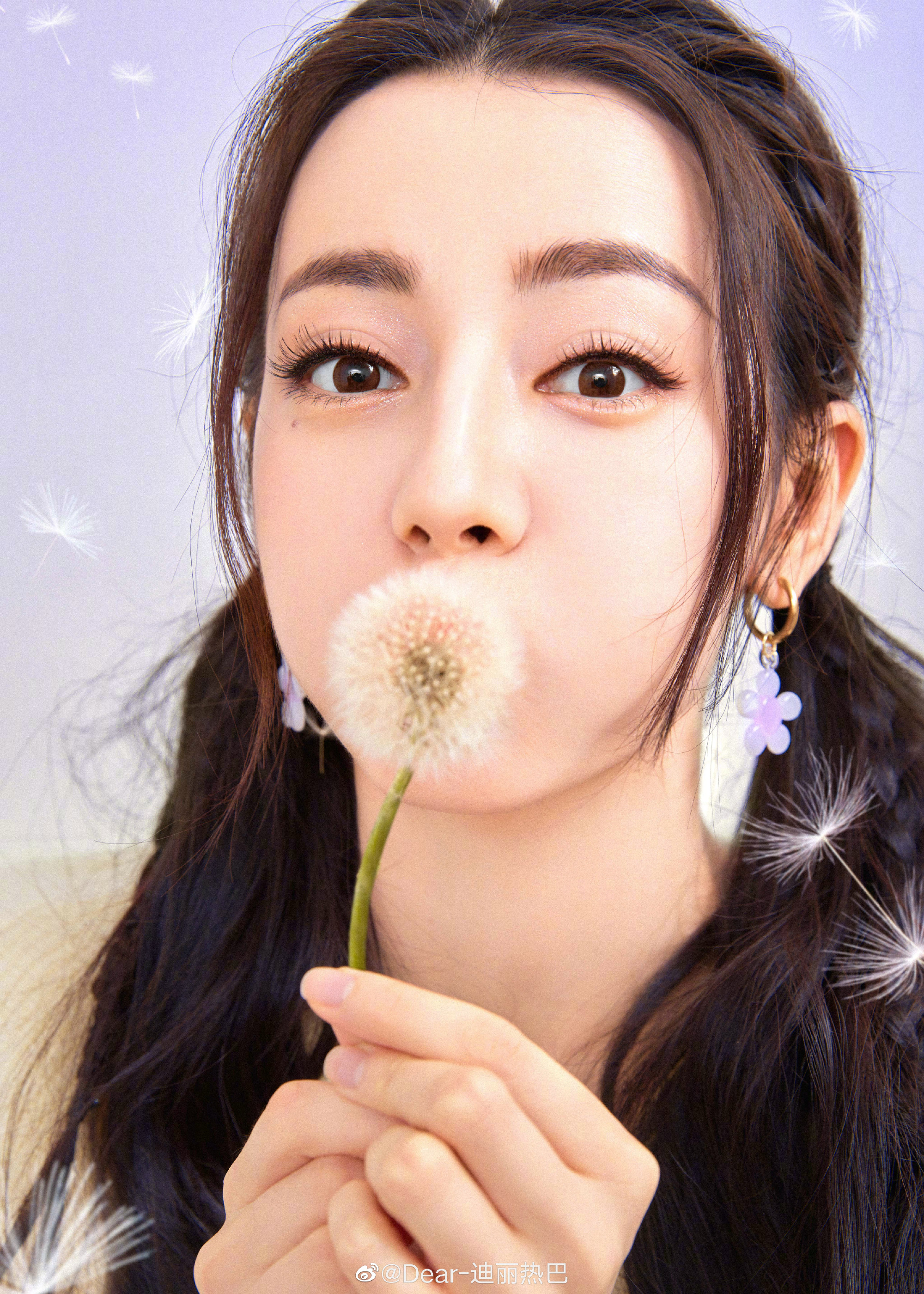 迪丽热巴|靠美貌、火辣身材出圈的迪丽热巴，是怎么把自己“作死”的？