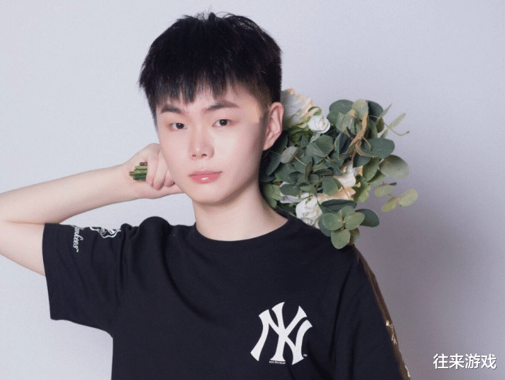 fly|FLY巅峰赛数据曝光！看到夏侯惇的胜率后，网友直呼：惹不起！