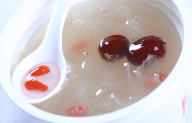 肝癌|42岁大姐大便异样,查出肝癌,医生:这1碗汤是“祸首”,劝你别再喝