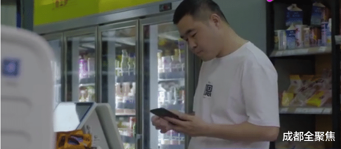 成都全聚焦 躲过层层封锁，他从缅北带出一份105人名单！