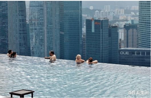 豪华空中泳池太冷不能用，保养日耗近四千元，卖点噱头如今成鸡肋