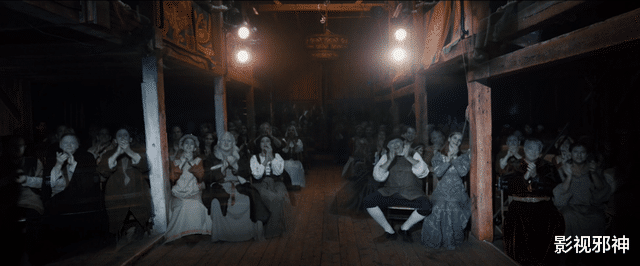 龙套|金主包养、演员劈腿,这出“莎翁魅影”满地狗血