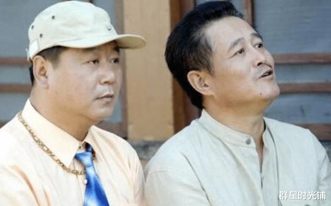 春晚|“万年老二”范伟，离开春晚进阶演艺，当年铁三角他是最大赢家？