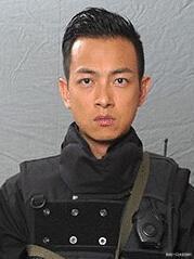 杜天宇|《飞虎》贼王与孤女，本该过冷血无情的日子，却偏偏爱得感人至深