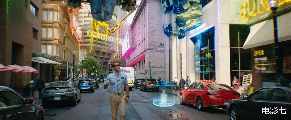 失控玩家|全片22个彩蛋，东拼西凑笑料，性感女神的新作，上映2天票房破亿