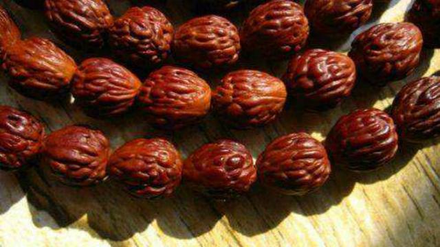 香椿|农村的老秤杆用来车珠子可以吗？收藏价值大不大？