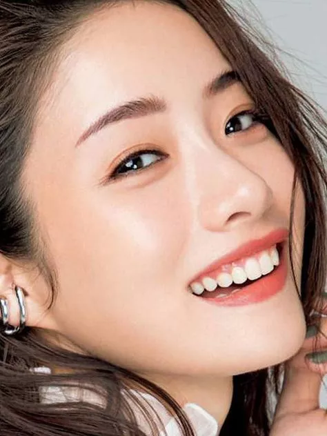 化妆 什么？化妆还没素颜美，这锅脸不背！