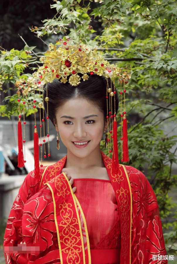 张柏芝|和谭松韵是北电同学，曾被称为小张柏芝，她还是《金玉良缘》女二