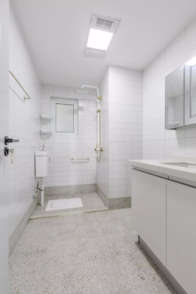 89平现代风二居室,整个空间充满时尚清新气质