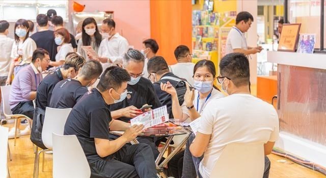 1斤菠菜等于3斤肉,福州男子晒麻辣烫对比照,网友:不敢拿菠菜了