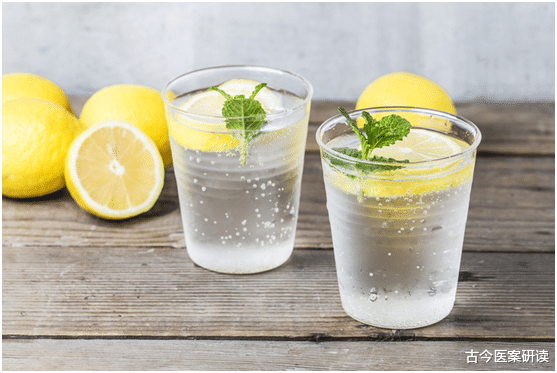 过敏性鼻炎|血液“稀释剂”被找到,山楂水排第3,“第1”很多人没注意