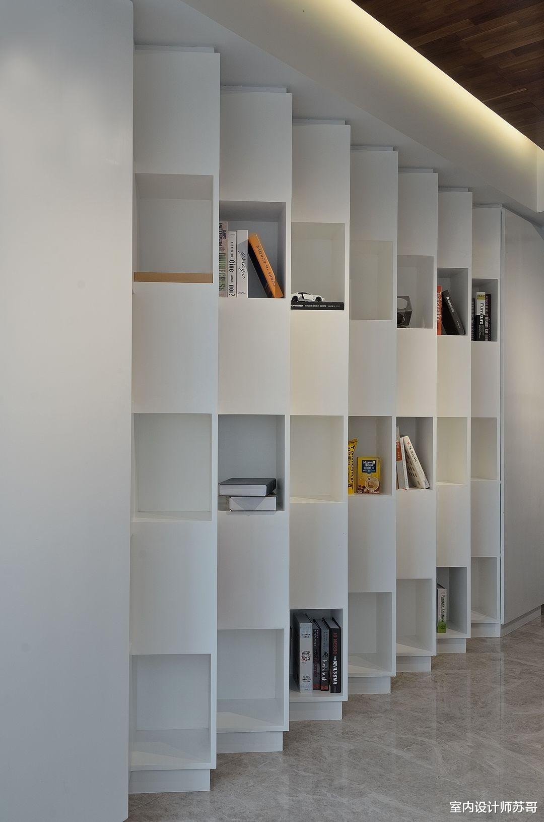 室内设计师苏哥|130平的复式住宅,实用而富有美感,书房的设计更是值得我们学习