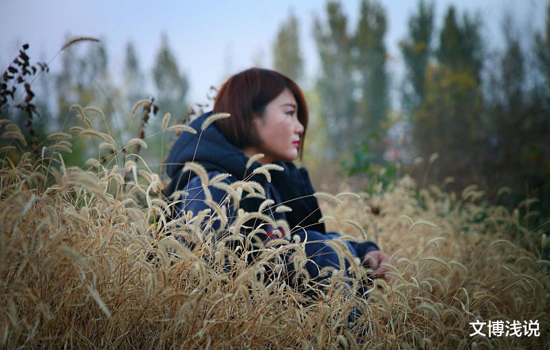 文博浅说|丈夫沉迷吃鸡，妻子强迫他进行夫妻生活，女人自述：这种日子怎么过呀？