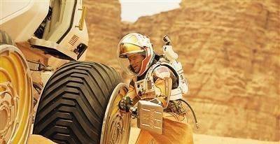 火星 如果不穿宇航服，能在火星上生存多久？祝融号传回的画面解密答案